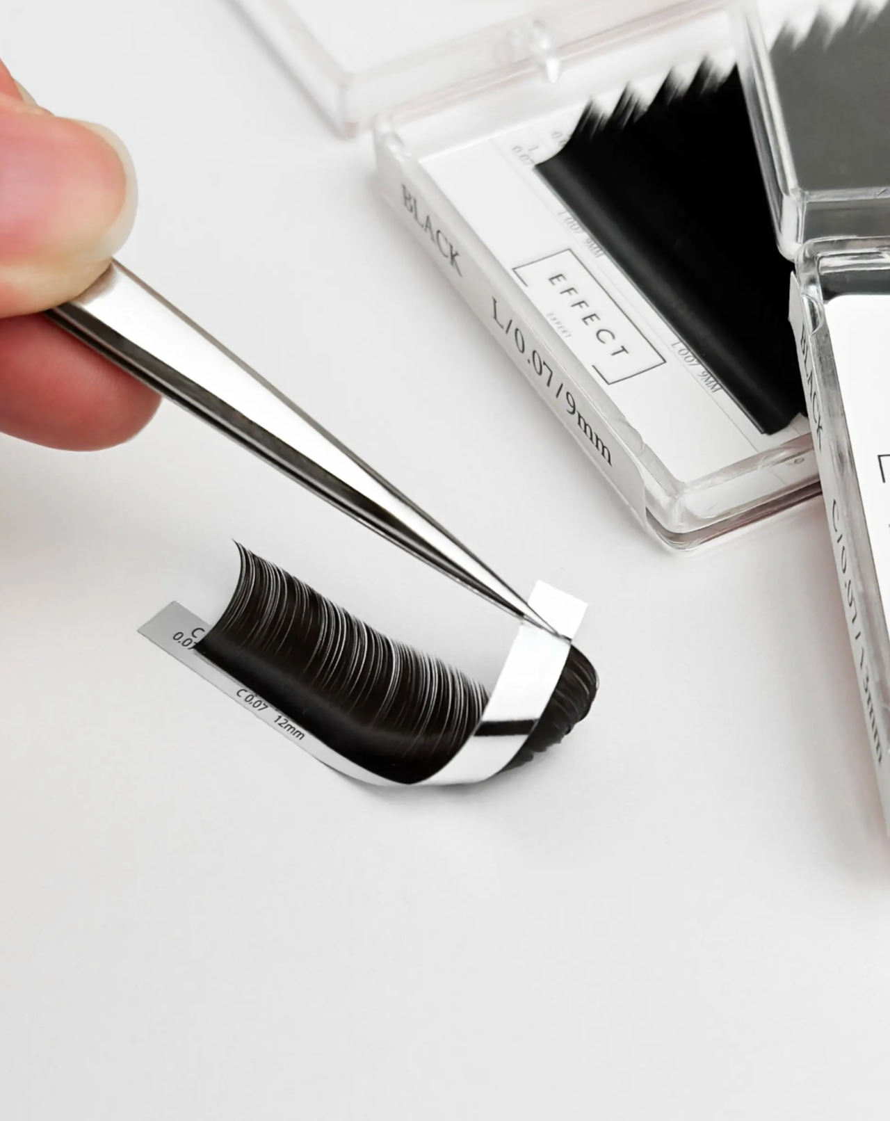 EFFECT BLACK 28 LINES