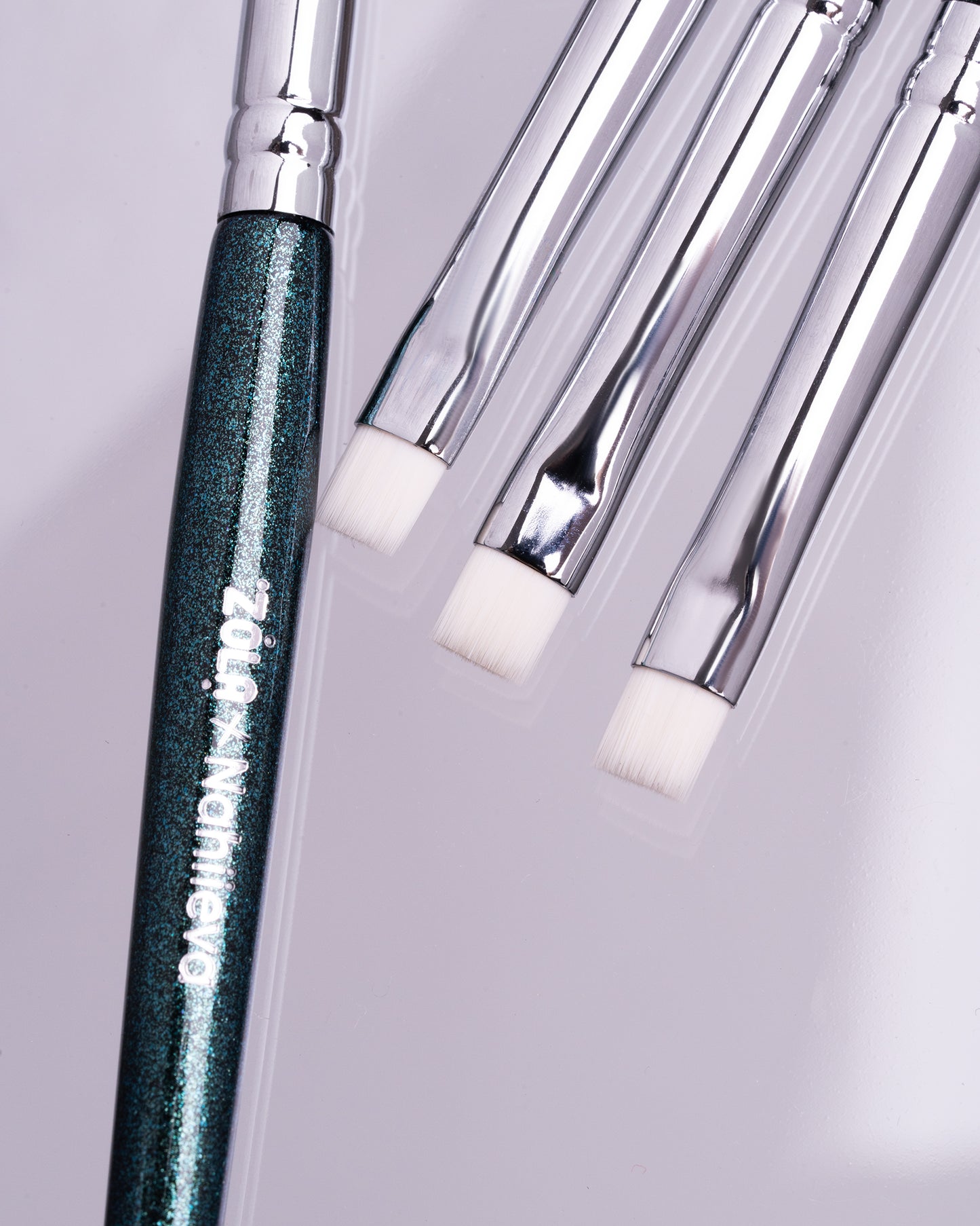 ZOLA X NAHIIEVA LASH LAMINATING BRUSH