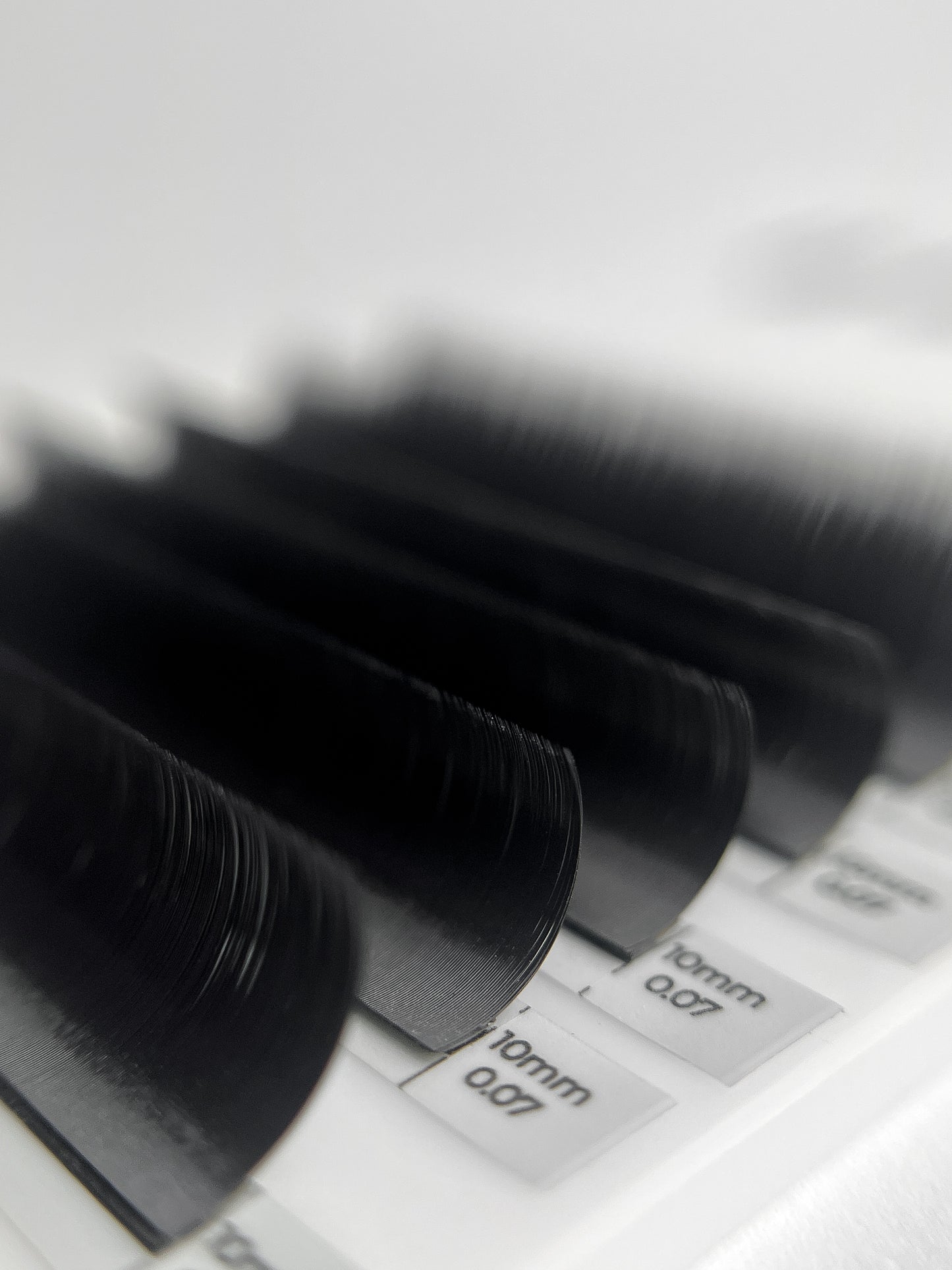 Oh OCHI Black Lash Extensions — Single Length, 20 Lines