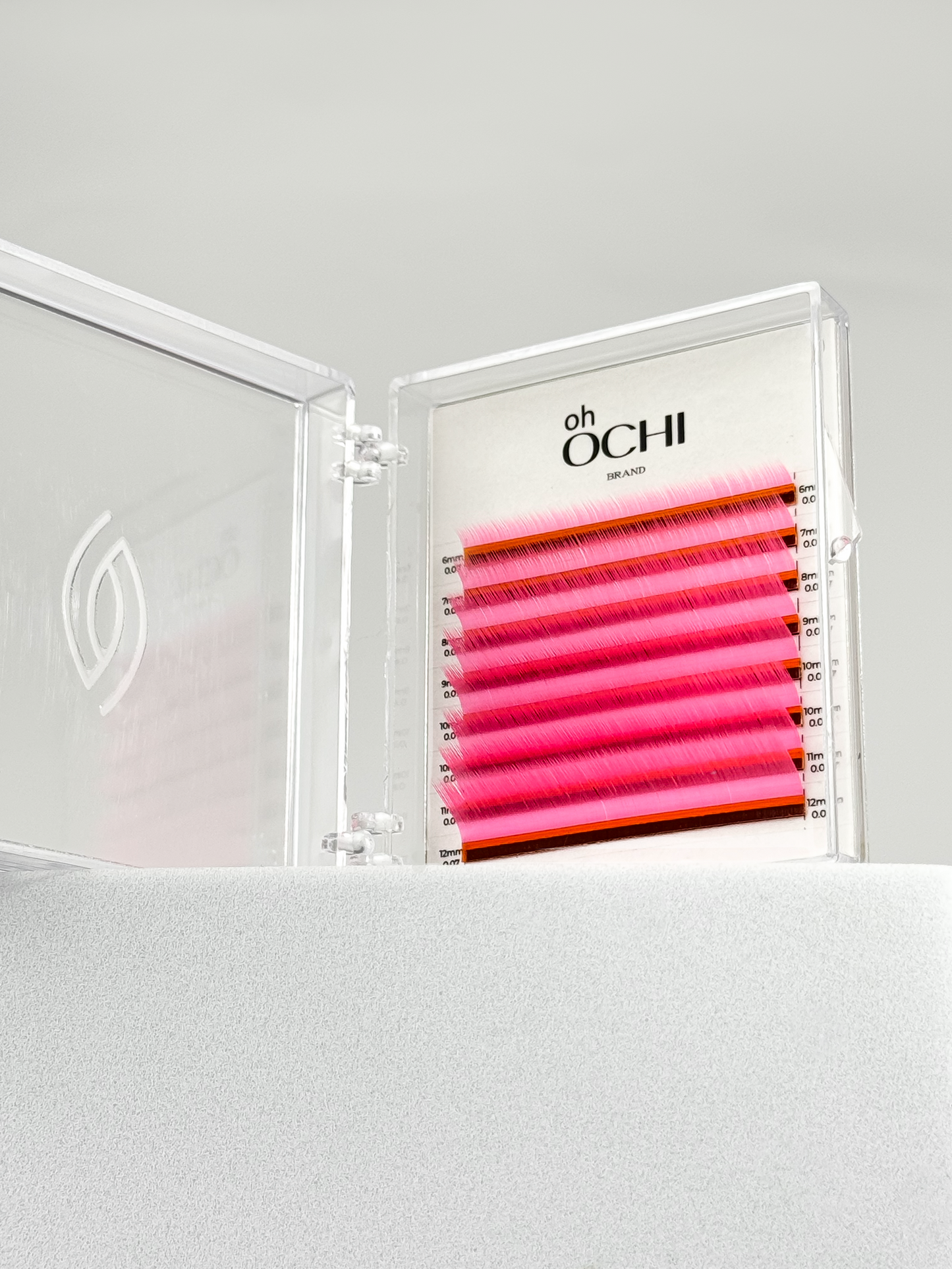 oh OCHI Colored Eyelash Extensions (8 strips)