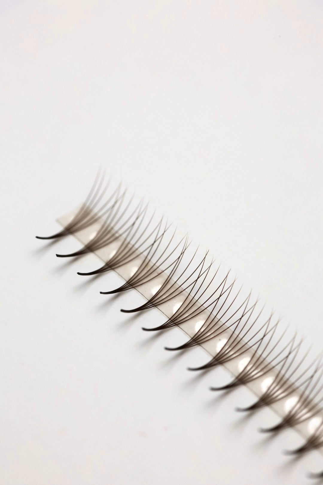 Easy.ko KEEP IT EASY Professional Premade Eyelash Extension Fans Dark Chocolate MIX 7-13 mm (Copy)