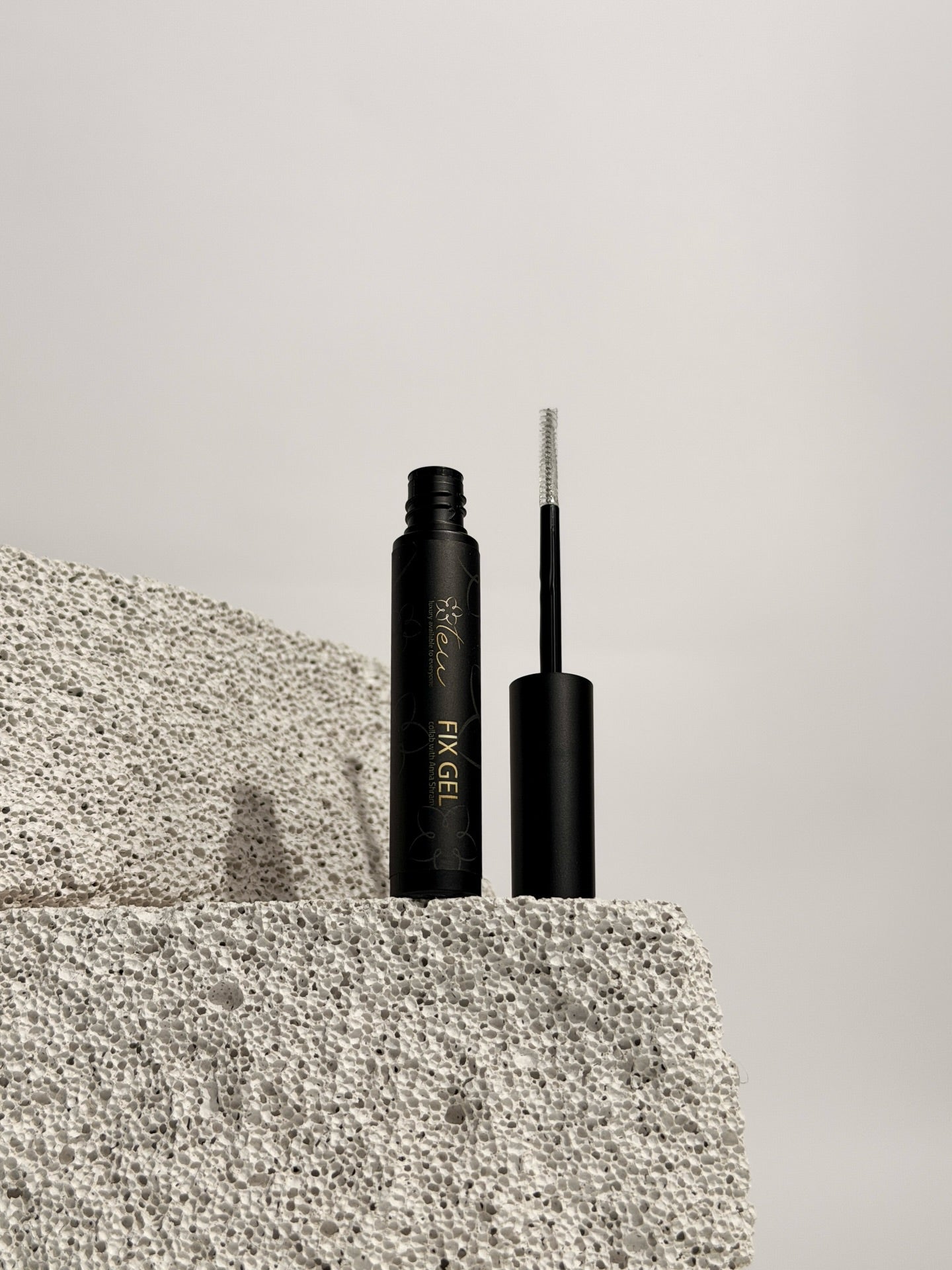 TEU Fix Gel – Lash Styling Gel